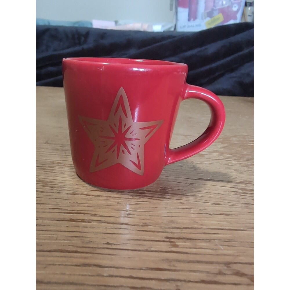 VINTAGE STARBUCKS 2018 RED STAR EXPRESSO MUG (3 OZ) (NEVER USED)